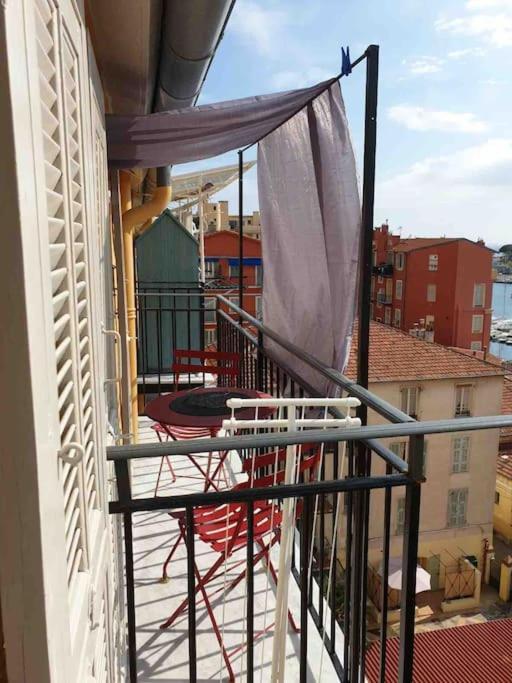 Balcony Last Floor Harbour Nice Parking On Demand מראה חיצוני תמונה